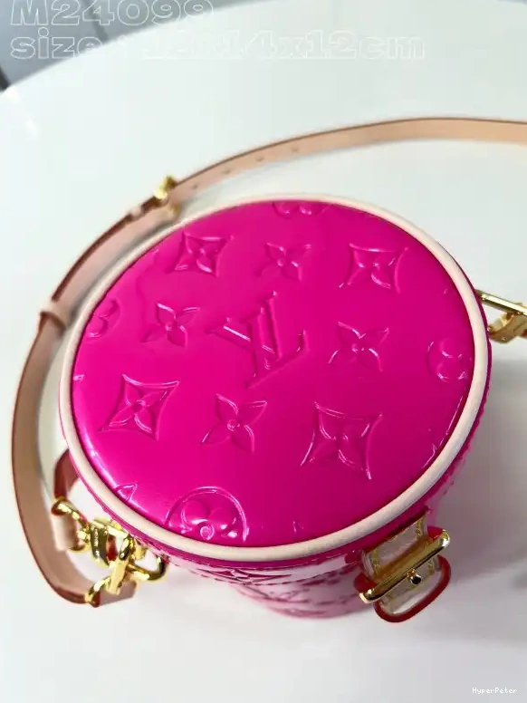 LOUIS Astor VUITTON 0523